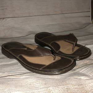 Women’s Born sandals size 10